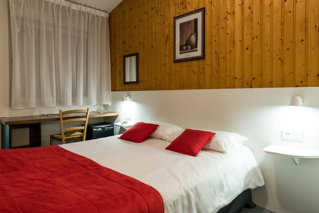 Fasthotel Thônes Exteriör bild